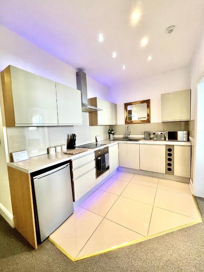 Large Luxury Apartment Blackpool Extérieur photo
